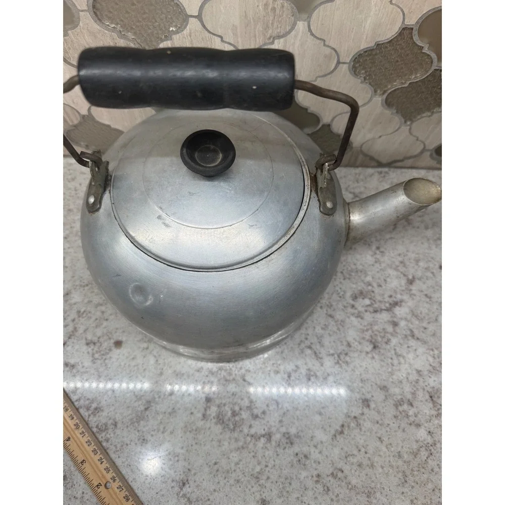 Vintage Comet Aluminum Tea Kettle Wood Handle Farmhouse Stovetop Pot Made in USA